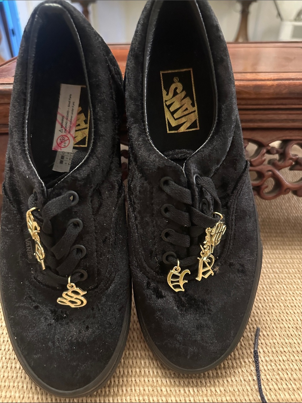 💜#69 Vans Black Velvet Low-Top Sneakers with Gold Lace Charms